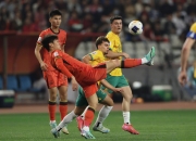 开云体育直播-国内足球职业联赛风暴来袭，球场纷争不断