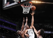 开云平台-包含猛龙胜篮网，范弗利特21+7率队获胜的词条