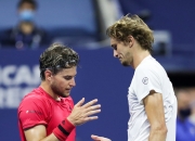 开云体育-包含英国网球队鏖战日本网球队，兹维列夫爆发神勇的词条