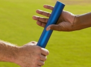 开云体育app-赛道奇迹，哈斯车队力克迈凯伦，阿隆索带队逆袭取胜