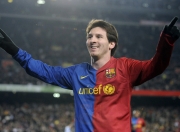 开云足球直播-横扫与火热，当团队荣耀遇上个人传奇