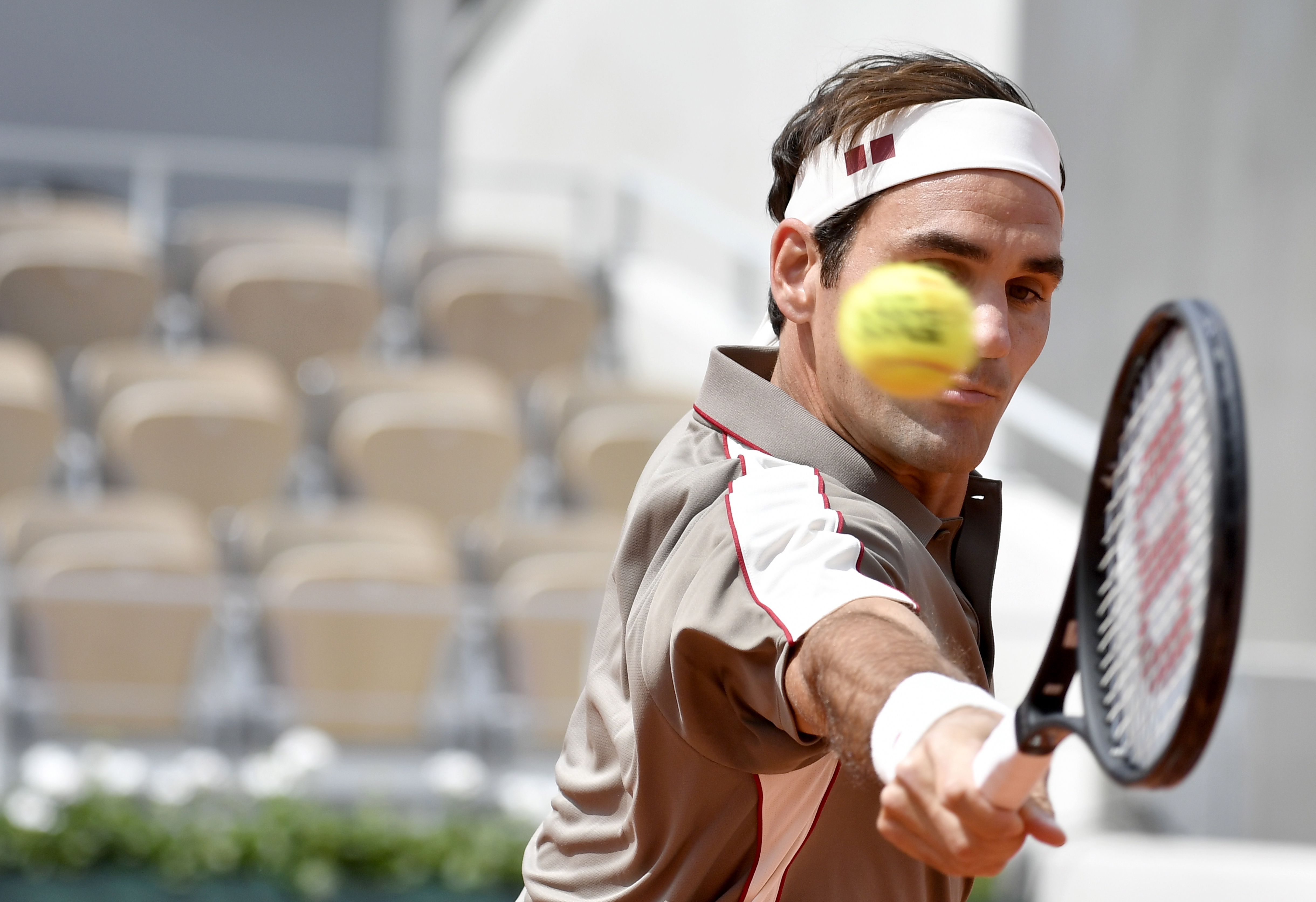 西班牙网球队横扫意大利网球队,费德勒惊艳世界的简单介绍 西班牙网球队横扫意大利网球队,费德勒惊艳世界的简单介绍