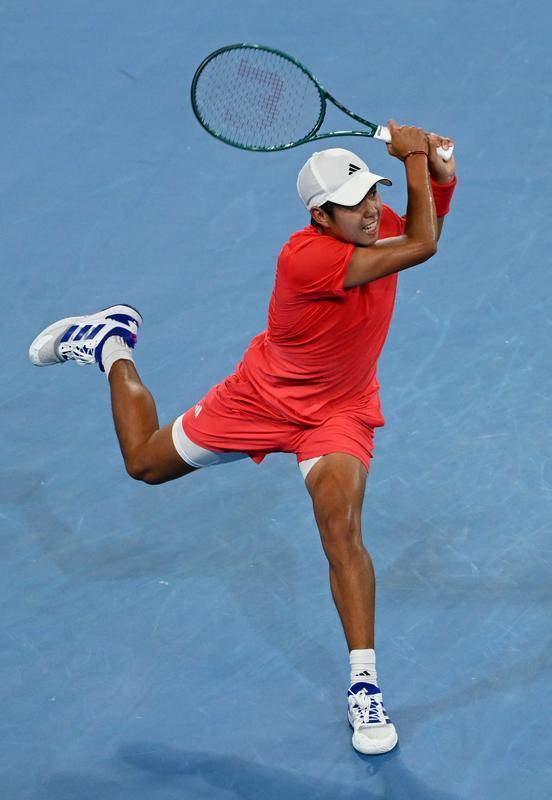 意大利网球队爆冷法国网球队,梅德韦杰夫爆发神勇的简单介绍 意大利网球队爆冷法国网球队,梅德韦杰夫爆发神勇的简单介绍