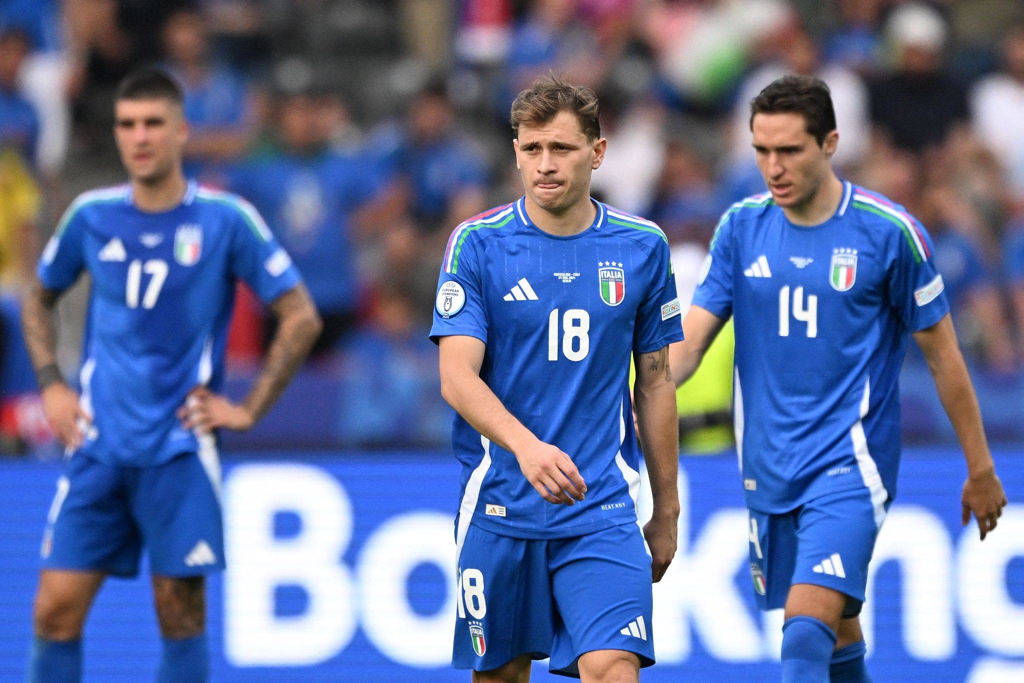 意大利国家队惊险取胜,挺进欧预赛半决赛!的简单介绍 意大利国家队惊险取胜,挺进欧预赛半决赛!的简单介绍