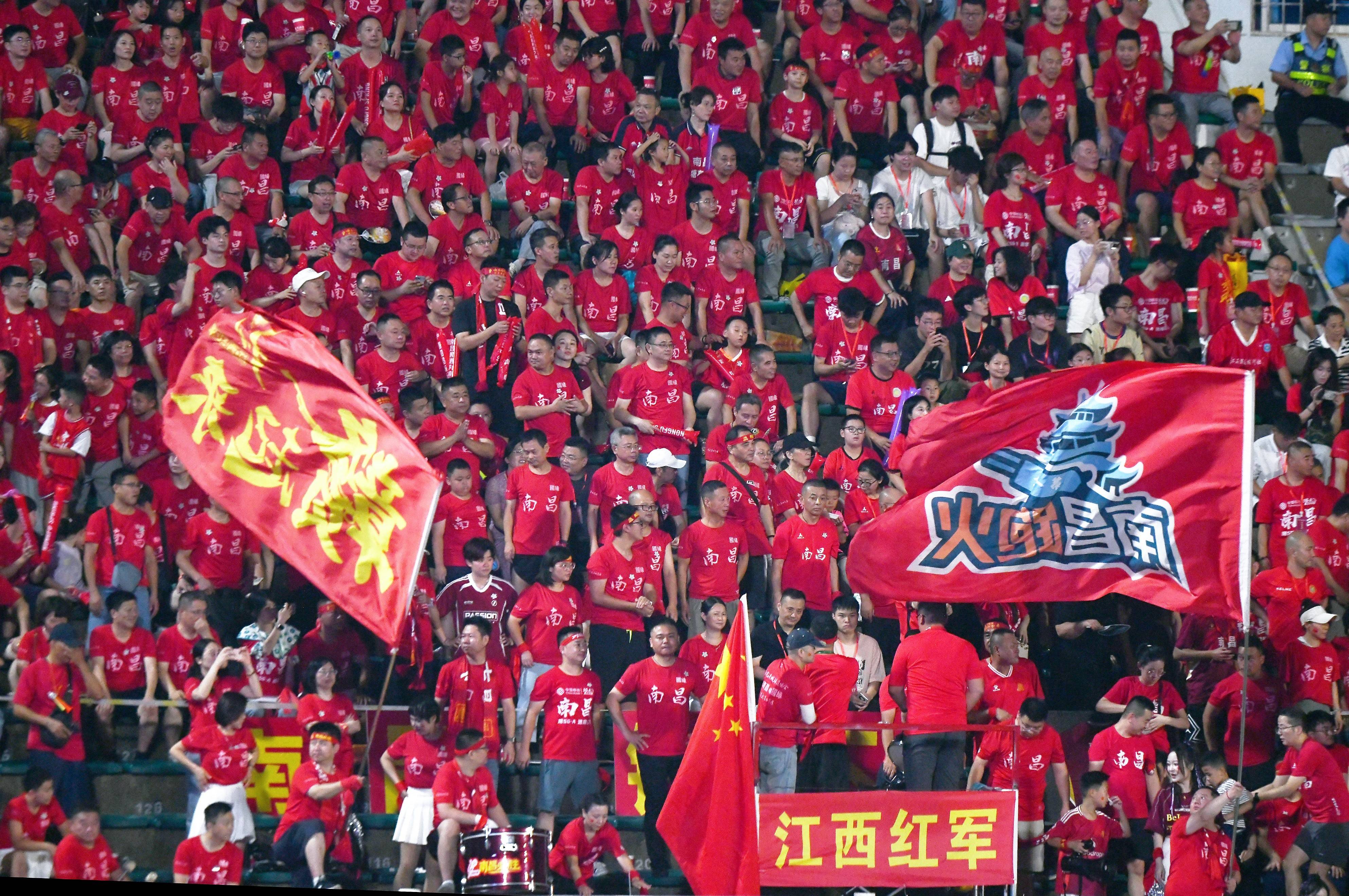 关于国家队高能对决,全世界球迷沸腾的信息 关于国家队高能对决,全世界球迷沸腾的信息