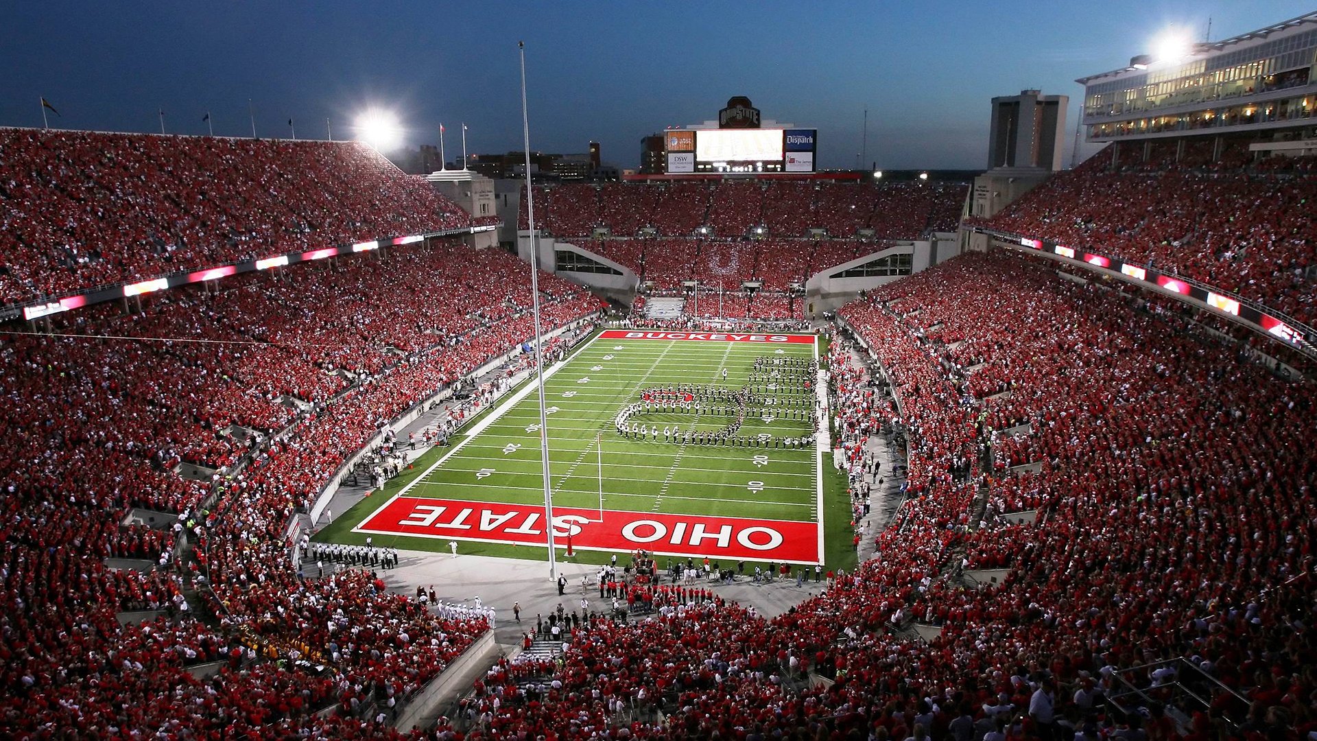 当魔术带走湖人，浓眉在虚拟西甲国家德比中接管比赛的启示